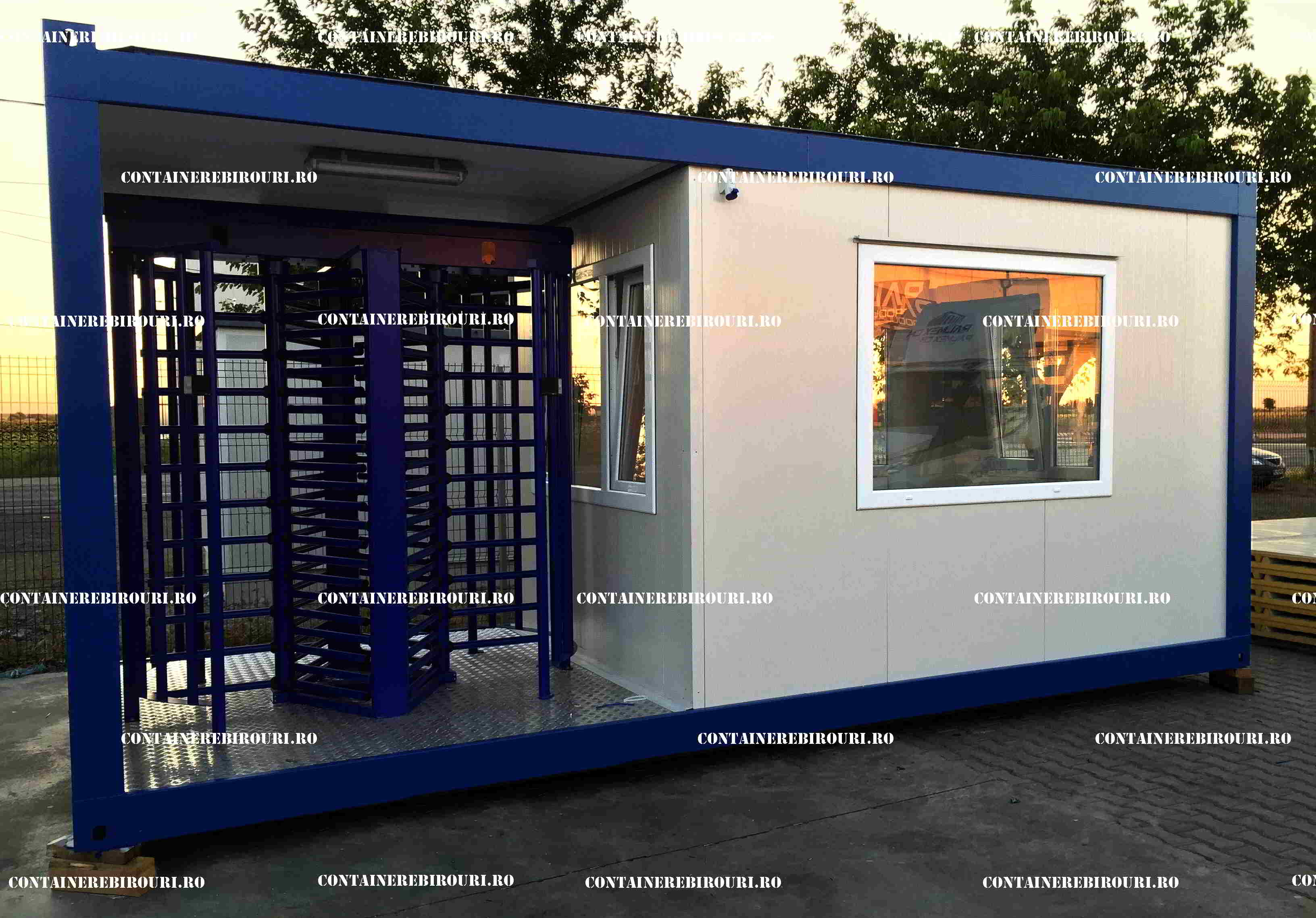 case-container-second-hand